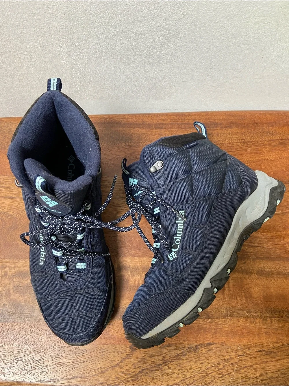 Columbia Women's Firecamp Boot Hiking Outdoor